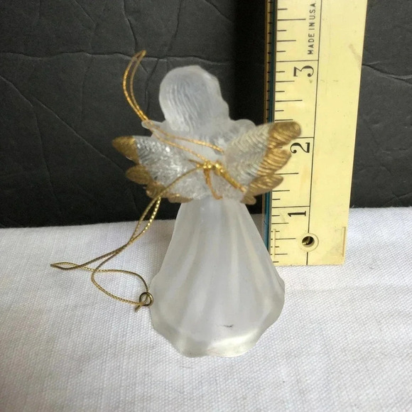 Angel Playing Violin Ornament - Picture 3 of 3